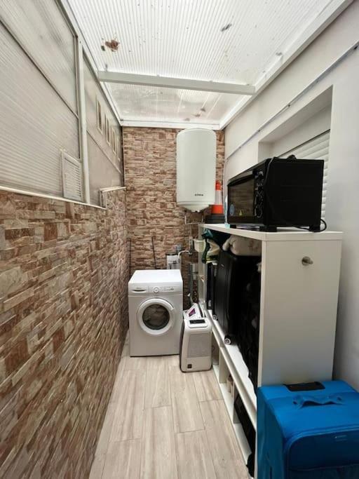 Ferienwohnung Centrico A Metros De La Playa A Coruña Exterior foto